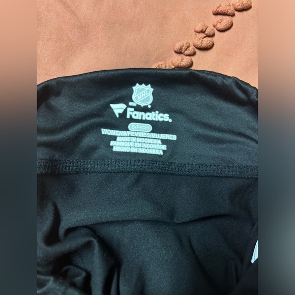 Minnesota Wild Fanatics NHL leggings - Picture 5 of 5